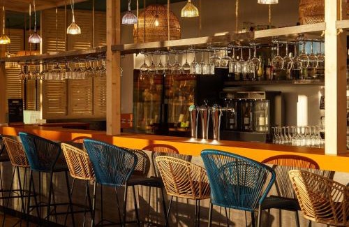 Mauguio Hotel | Ibis Budget Montpellier Aéroport Parc Des Expos