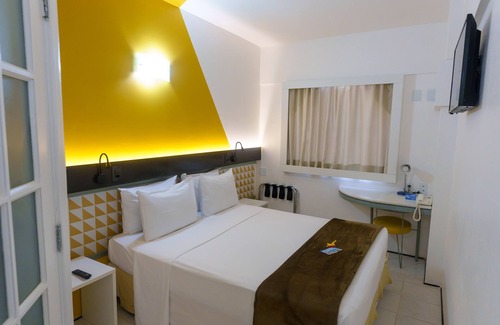 Caminho das Arvores Hotel | Ibis Budget Salvador
