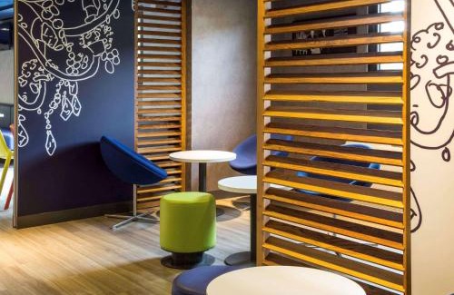 Saint-Cyr-l'Ecole Hotel | ibis budget Versailles Chateau Saint cyr l'Ecole