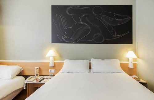 Armilla Hotel | ibis Granada