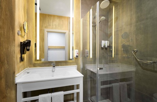 Arnavutkoy Hotel | Ibis Istanbul Airport