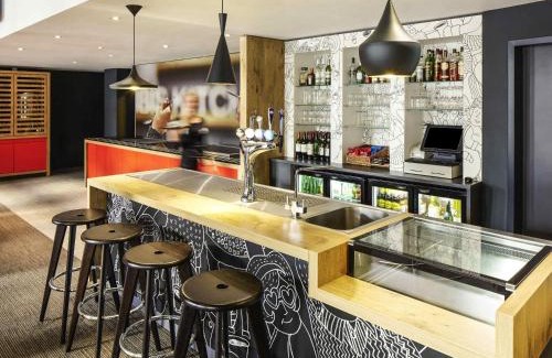 Stratford and New Town Hotel | ibis London Stratford