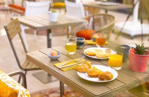 La Joliette Hotel | ibis Marseille Centre Euromed