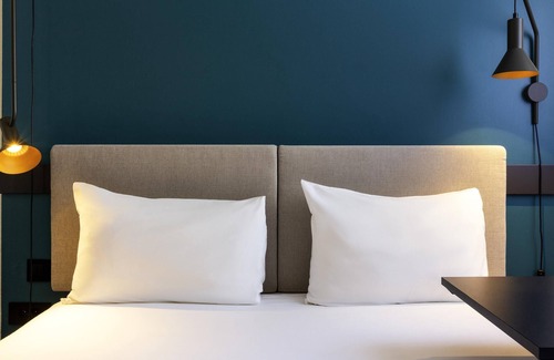 Prefecture Hotel | Ibis Marseille Centre Préfecture