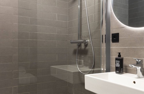 Prefecture Hotel | Ibis Marseille Centre Préfecture