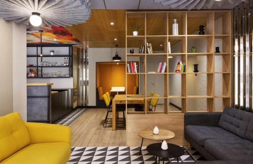 Prefecture Hotel | Ibis Marseille Centre Prefecture