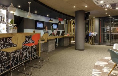 5th Arrondissement Hotel | ibis Marseille Timone