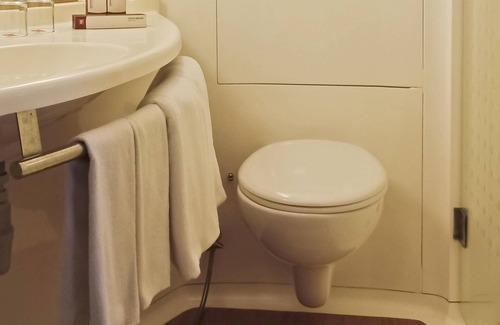 Padang Hotel | ibis Padang Hotel