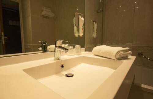 Gare Hotel | ibis Styles Paris Tolbiac Bibliotheque