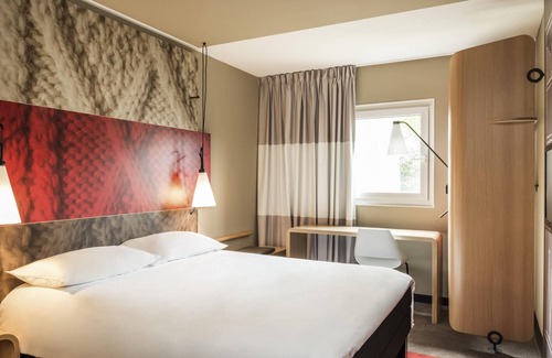 St. Thomas Hotel | ibis Swansea