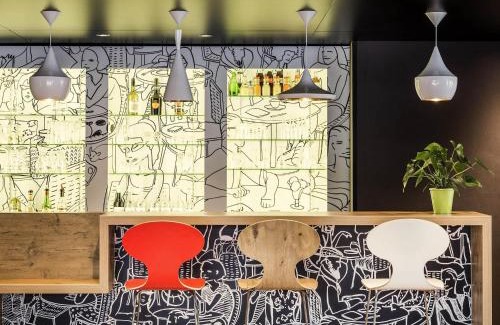 Troyes Hotel | ibis Troyes Centre