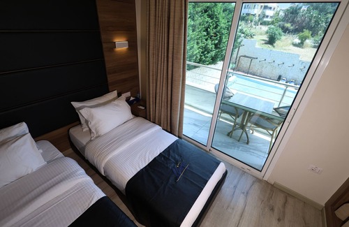 Wata Slam Hotel | Ibiza hotel