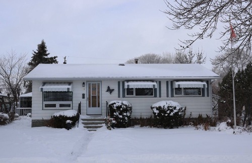 Gimli House | Icelandic Sagas Await