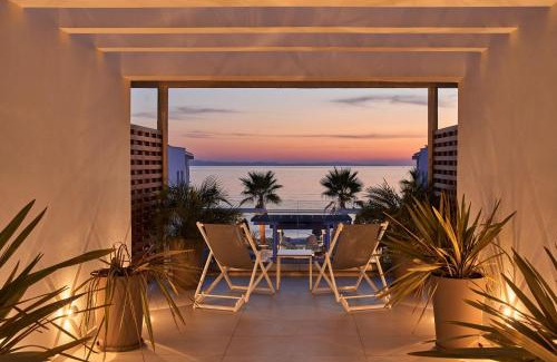 Potos Hotel | Icon Suites by the sea