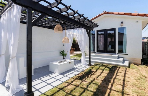 Alhambra House | Iconic LACasita| *FoodieBobaliciousCity* Mins2DTLA