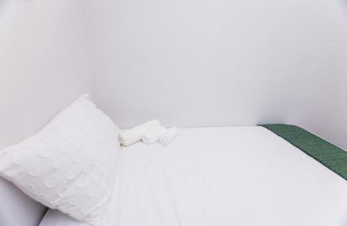 Greater Johannesburg Metropolitan Area Apartment | Ideal Haven