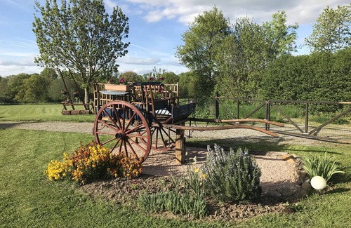 Perassay House | Ideal holiday location or stop off point for South France, Spain and Italy.