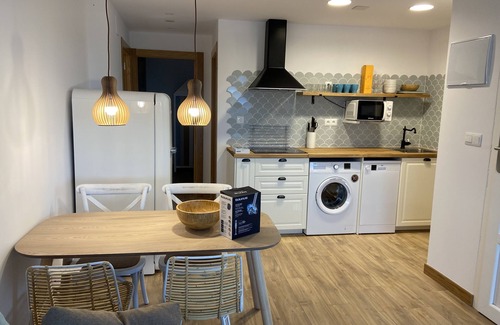 Isla Cottage | ideal house for families with terraces overlooking the sea and swimming pool