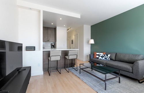 Lower Nob Hill Apartment | Ideal Nob Hill Studio w/Sauna, Gym, near Union Square, by Blueground