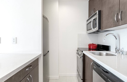 Lower Nob Hill Apartment | Ideal Nob Hill Studio w/Sauna, Gym, near Union Square, by Blueground