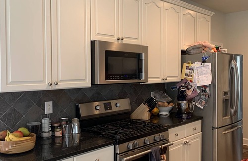 Saratoga Springs House | Ideal rental home for a historic Belmont