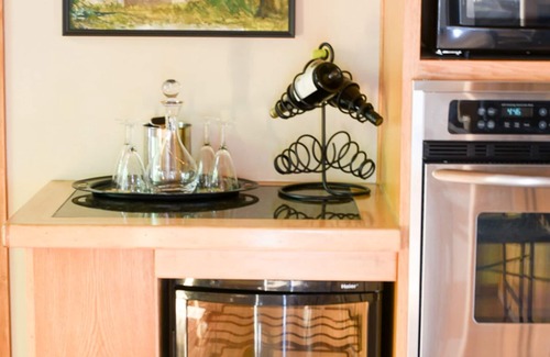 Mill Hall House | Ideal setting along the banks of Big Fishing Creek. Close to PSU and Bucknell.
