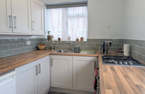 Greenwich Apartment | Ideal Woolwich base for business or leisure
