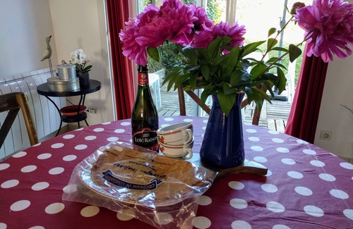 Carantec House | Ideally located 150m from the sea and the GR34 NEW FISHER HOUSE TALARMOR gite