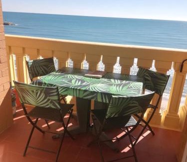 Port Saplaya Apartment | IDEALLY located on BEACH