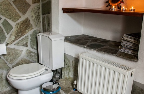 Volos House | "Idomeneas" Traditional house in the nature.