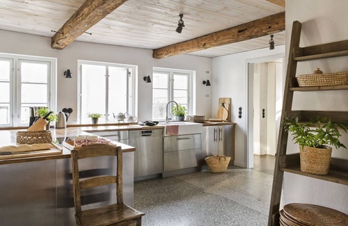 Pommerby House | Idyll near the beach with oven, sauna and plenty of space for families from 395 Euro