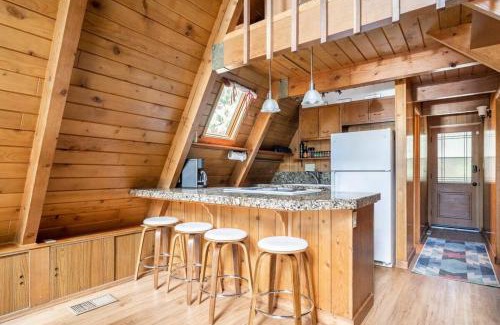 Fern Valley House | Idyllcove - Fern Valley, Hot Tub, Fenced Yard, Spa OK!