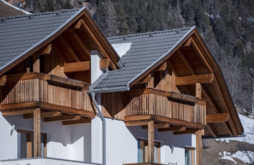 San Martino in Badia Apartment | Idyllic Apartment "Dolomiten" with Balcony, Garden and Wi-Fi