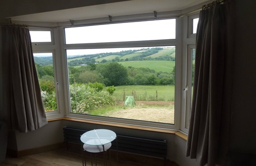 Newton Saint Cyres Cottage | Idyllic cottage in the heart of the Devon countryside.