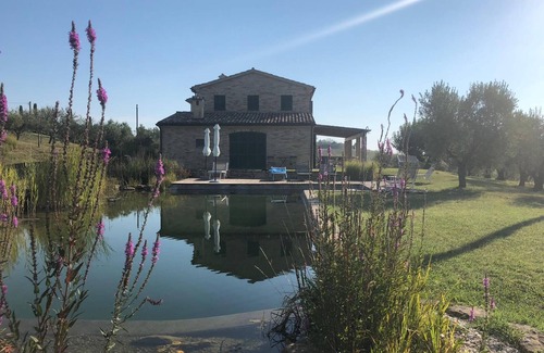 Jesi Villa | Idyllic Marche Hillside Villa