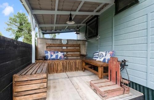 Ooltgensplaat House | Idyllic waterfront vacation home