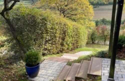 Polle House | Idyllisch Wohnen im Weserbergland - Bungalow mit phantastischer Aussicht für 4 Personen