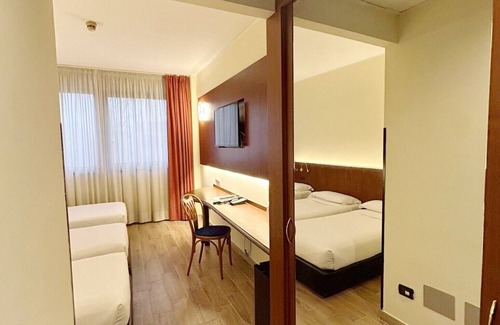 Trezzano sul Naviglio Hotel | iH Hotels Milano Blu Visconti