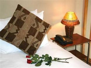 Cape Town City Centre Cabin | iKhaya Lodge