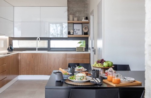 Nees Pagases Apartment | IKIES3