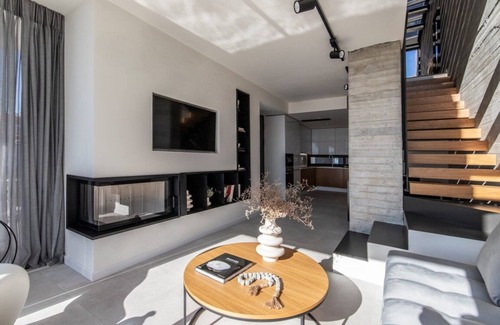 Nees Pagases Apartment | IKIES3