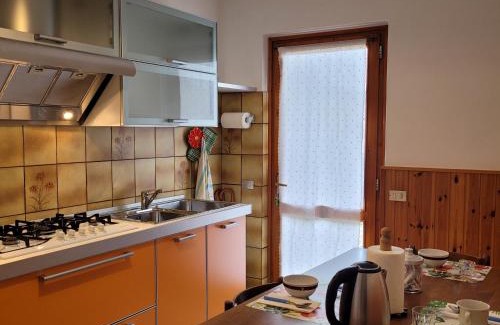 Bossico House | Il balcone sulle Valli Mountain Lake Iseo Hospitality