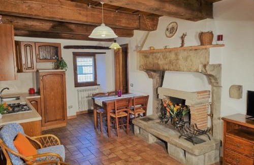 Moggiana Apartment | Il Caminetto