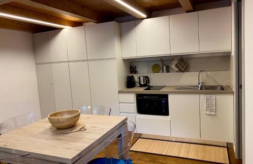 Pesaro Apartment | Il cortile in centro