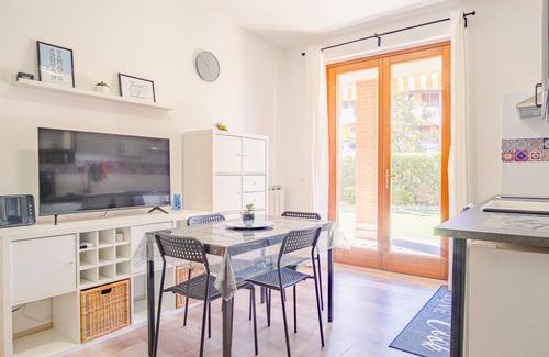 Lugana Apartment | Il Giardino Dell Eden- Italian Homing