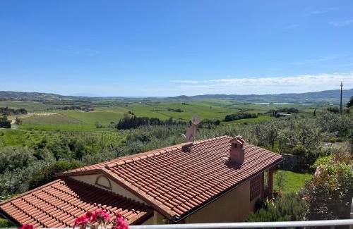 Santa Luce House | Il giardino fiorito