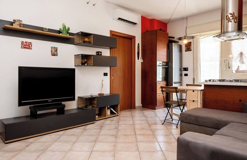 Quartiere XXIII Alessandrino Apartment | Il pergolato - One Bedroom Apartment, Sleeps 2