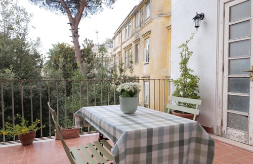 Vomero Apartment | Il Tempo Ritrovato - Holiday Home