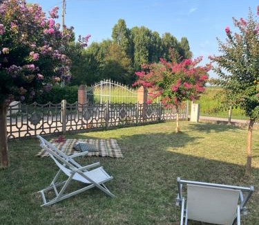 Bionde di Visegna Villa | Il Tulipano - Villa con giardino