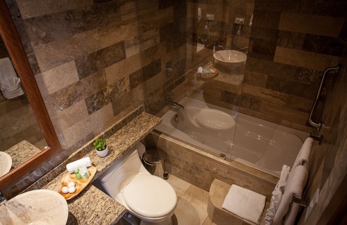 Tumbaco Hotel | Ilalo Garden Hotel & Restaurant